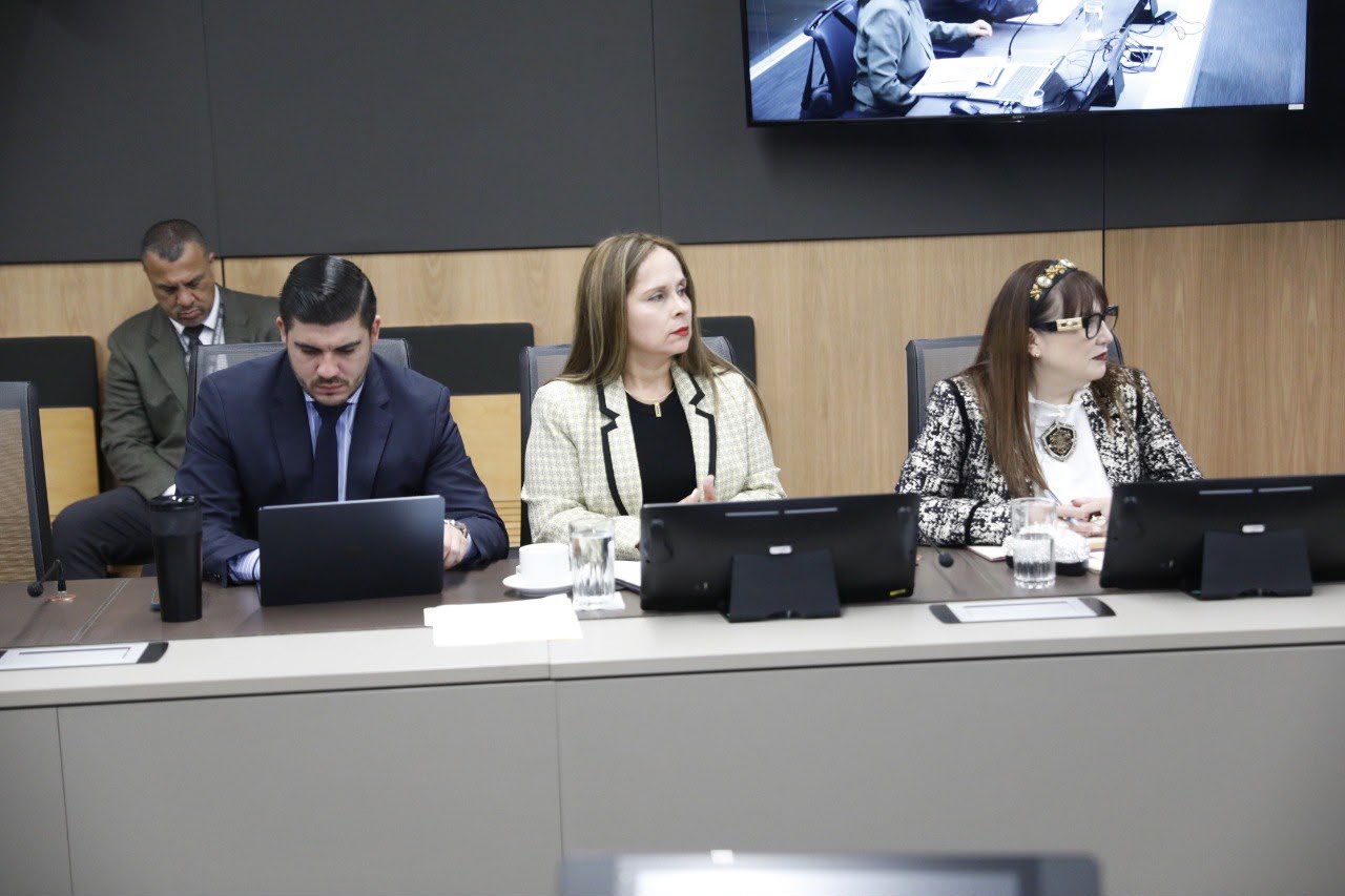 Yara Jiménez asegura que los puestos vitalicios ‘no pueden existir’ tras las declaraciones de Orlando Aguirre