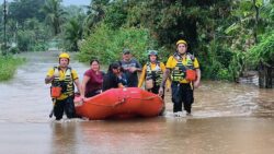MEP suspende lecciones en zonas con alerta amarilla por lluvias: Se espera Onda Tropical No. 25 para el domingo