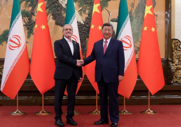 China amenazó a EEUU con represalias tras el anuncio de sanciones a Irán que pueden afectar sus acuerdos secretos