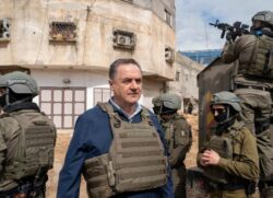 El ministro de Defensa israelí acusó a Erdogan de “arrastrar a Turquía a aventuras peligrosas” en Siria
