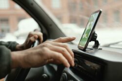 Conductores de plataformas se reunirán este viernes con el gobierno por plan sobre regulación