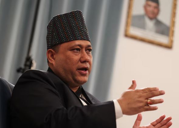 El primer ministro de Nepal afirmó que la inundación en la frontera con China “no fue común” y la vinculó al cambio climático