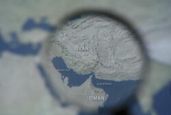 La Guardia Revolucionaria de Irán amenazó con la creación de una nueva zona de exclusión marítima cerca del estrecho de Ormuz