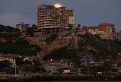 Venezuela demolerá 39 edificios dañados por el doble terremoto de junio