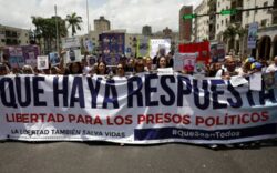 Los familiares de presos políticos exigieron a Delcy Rodríguez nuevas liberaciones en Caracas
