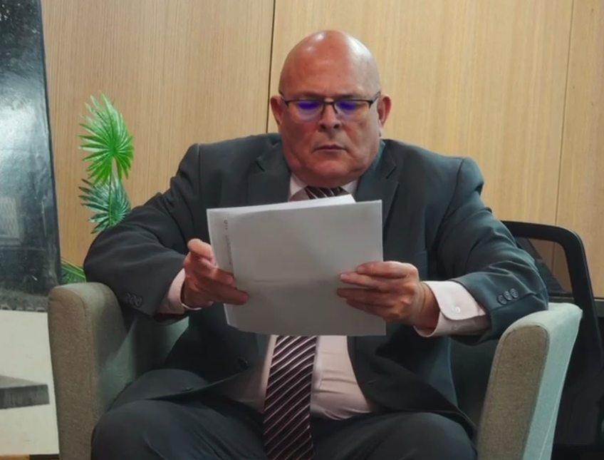 Fernando Obaldía se aparta de reuniones de bancada oficialista y dice que demostrará su ‘inocencia’