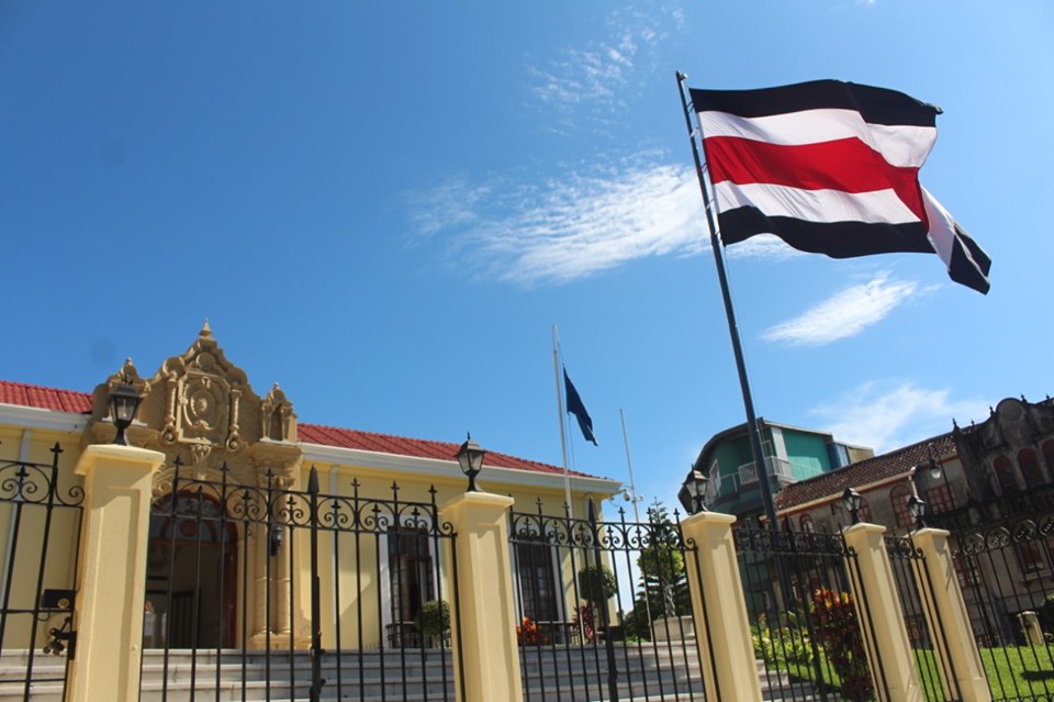 Costa Rica expresa ‘profunda preocupación’ por deterioro democrático en Nicaragua tras reforma constitucional