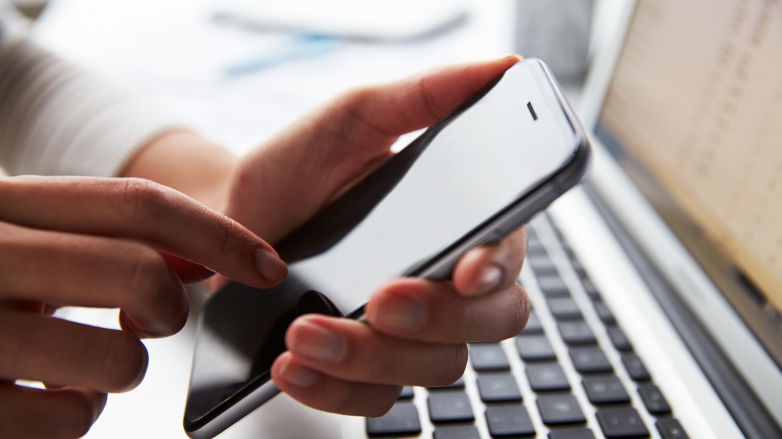 Uso de banca digital creció 12% en un año y registra casi 1,9 millones de accesos diarios