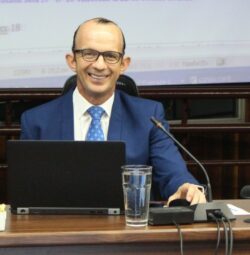 Jorge Olaso oficializa que quiere la reelección como magistrado de la Sala Segunda