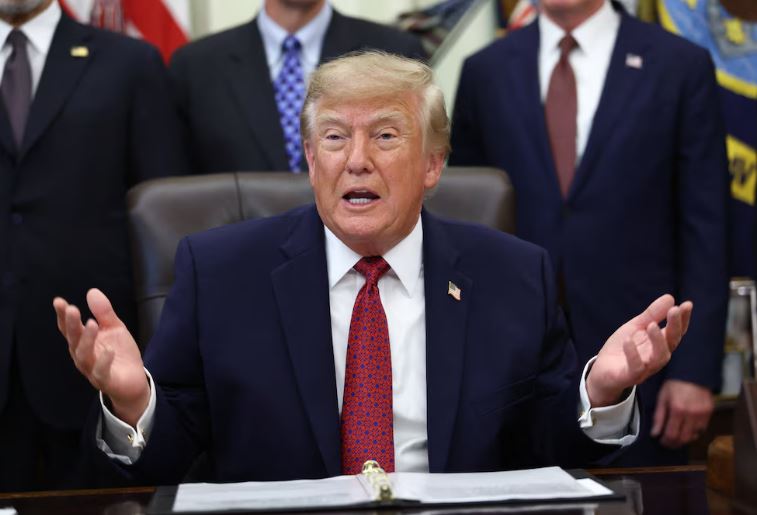 Trump dijo que es “demasiado pronto” para celebrar elecciones en Venezuela: “Las petroleras se están instalando”