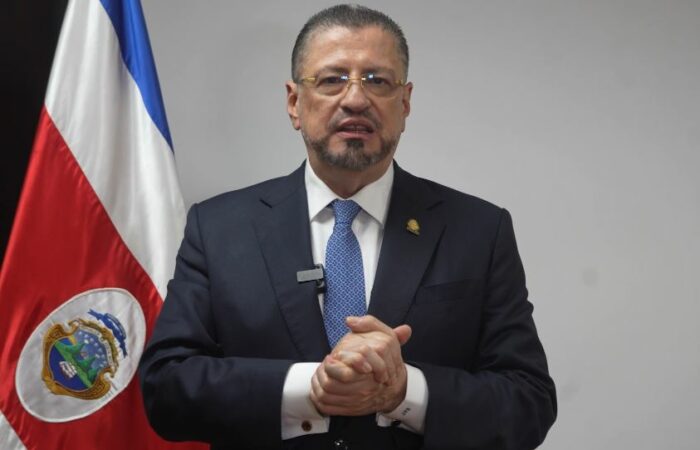 Rodrigo Chaves respalda archivo del Acuerdo Transpacífico y reconoce falta de transparencia en negociaciones