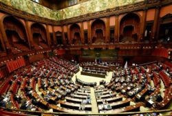 El Parlamento de Italia vota una reforma electoral clave para el Gobierno de la primera ministra Giorgia Meloni