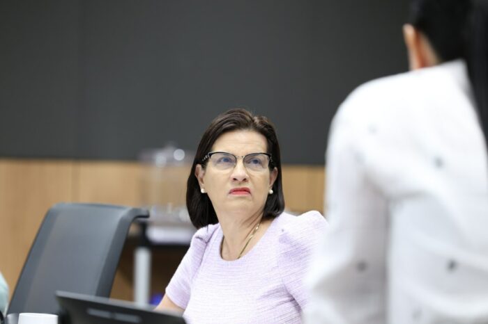Proponen eliminar pago de cesantía a magistrados y otros altos jerarcas del sector público
