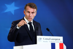 Macron reconoció “fallas de previsión e inteligencia” tras las violentas protestas en Francia que dejaron 2.400 detenidos