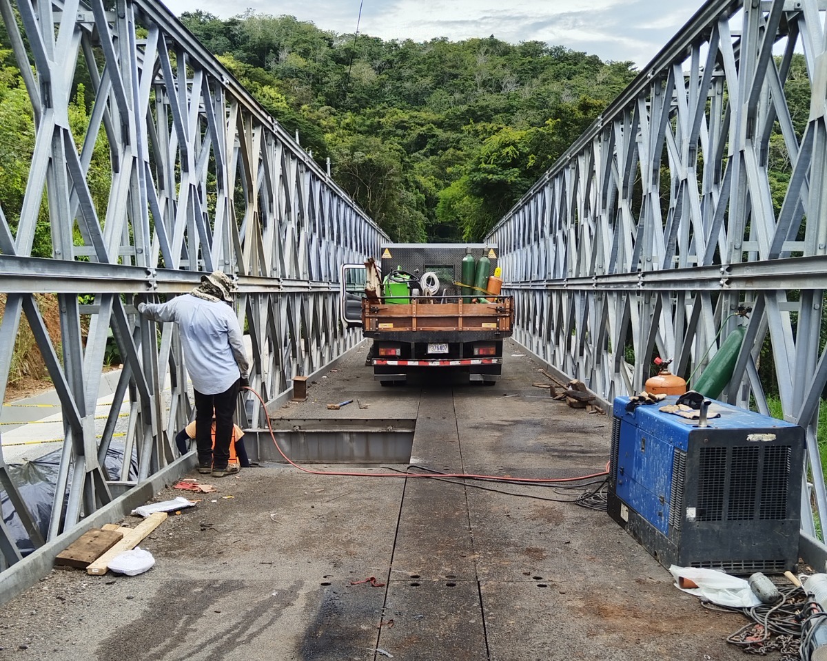 Paso por Cambronero se reabrirá en noviembre tras daños en puente modular